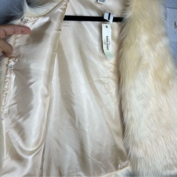 New! Sans Souci Faux Fur Cream White Women’s Vest Size M Bohemian, Cowgirl - Picture 11 of 14
